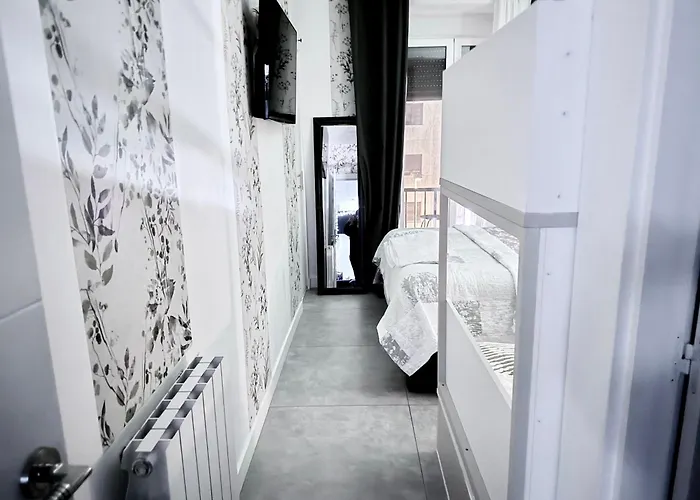 Wonderful Con Bano Homestay San Sebastian